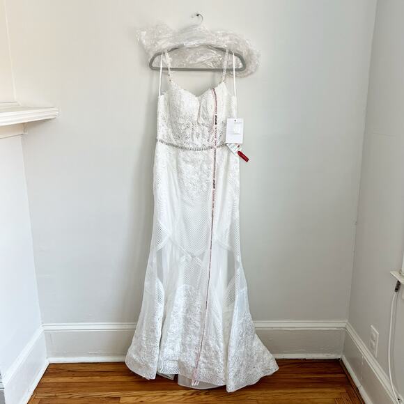 NWT Mac Duggal White Wedding Dress 14 Corset Plunge Trumpet Lace Gown - Picture 3 of 16